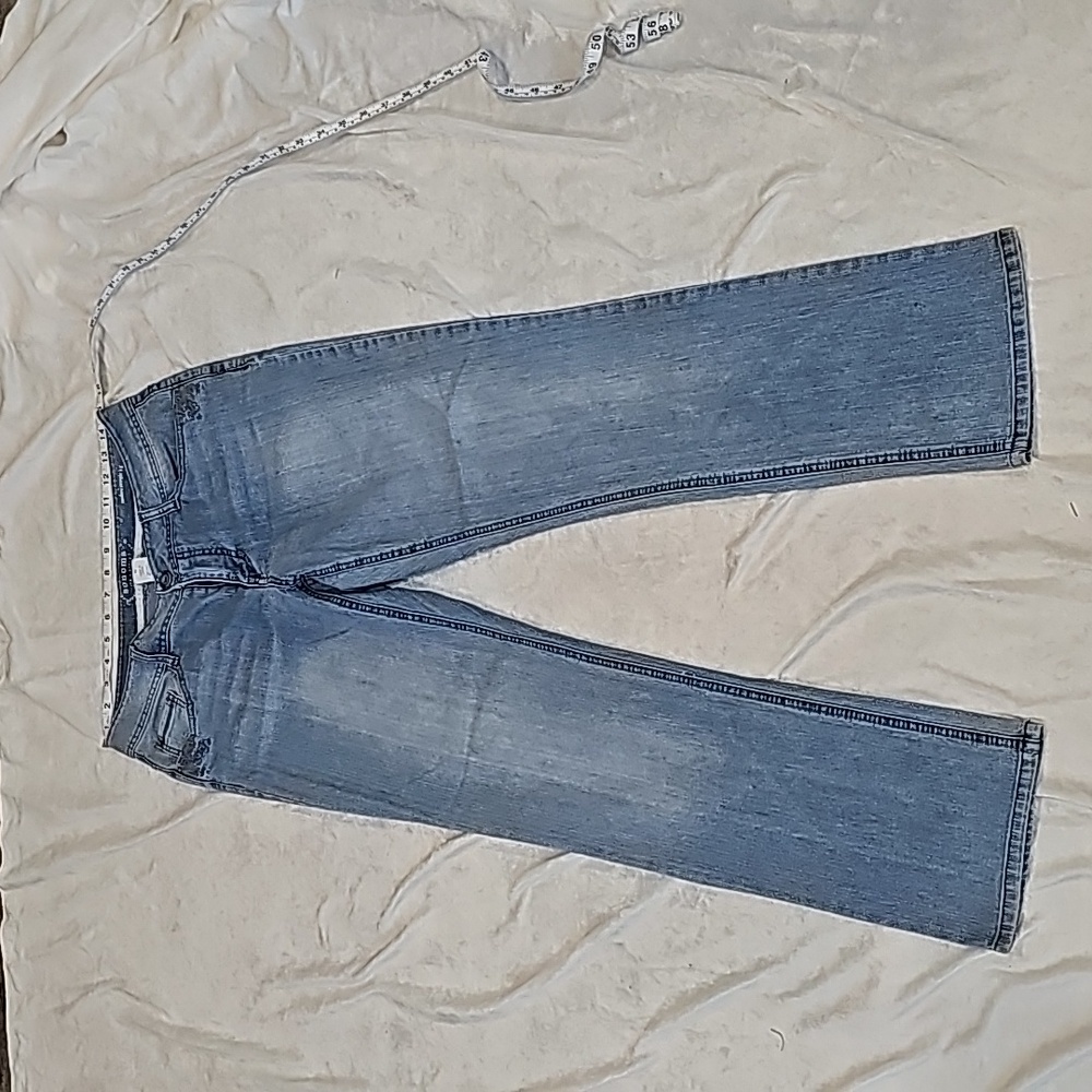 Sonoma Modern Straight Jeans Size 10 30"inseam with design